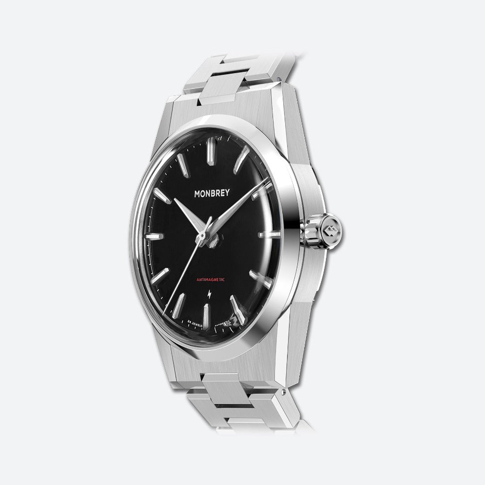 MB1 L02 Black bracelet side