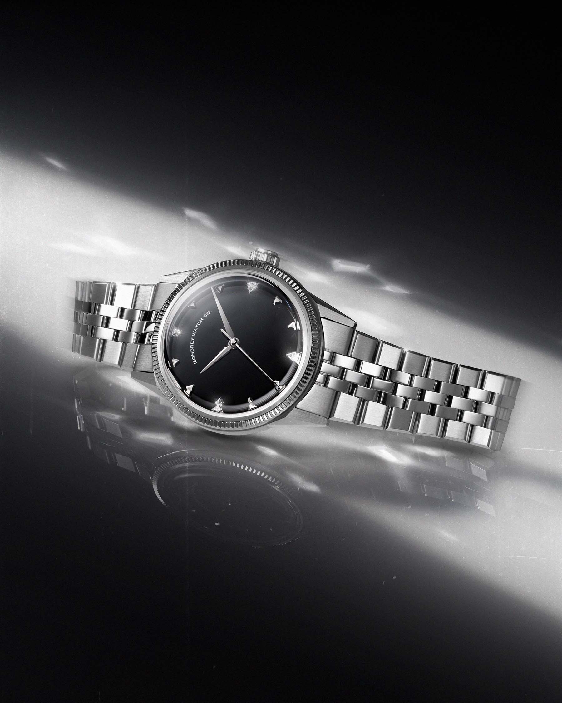 S3 - Natural Sodalite Stone – MONBREY